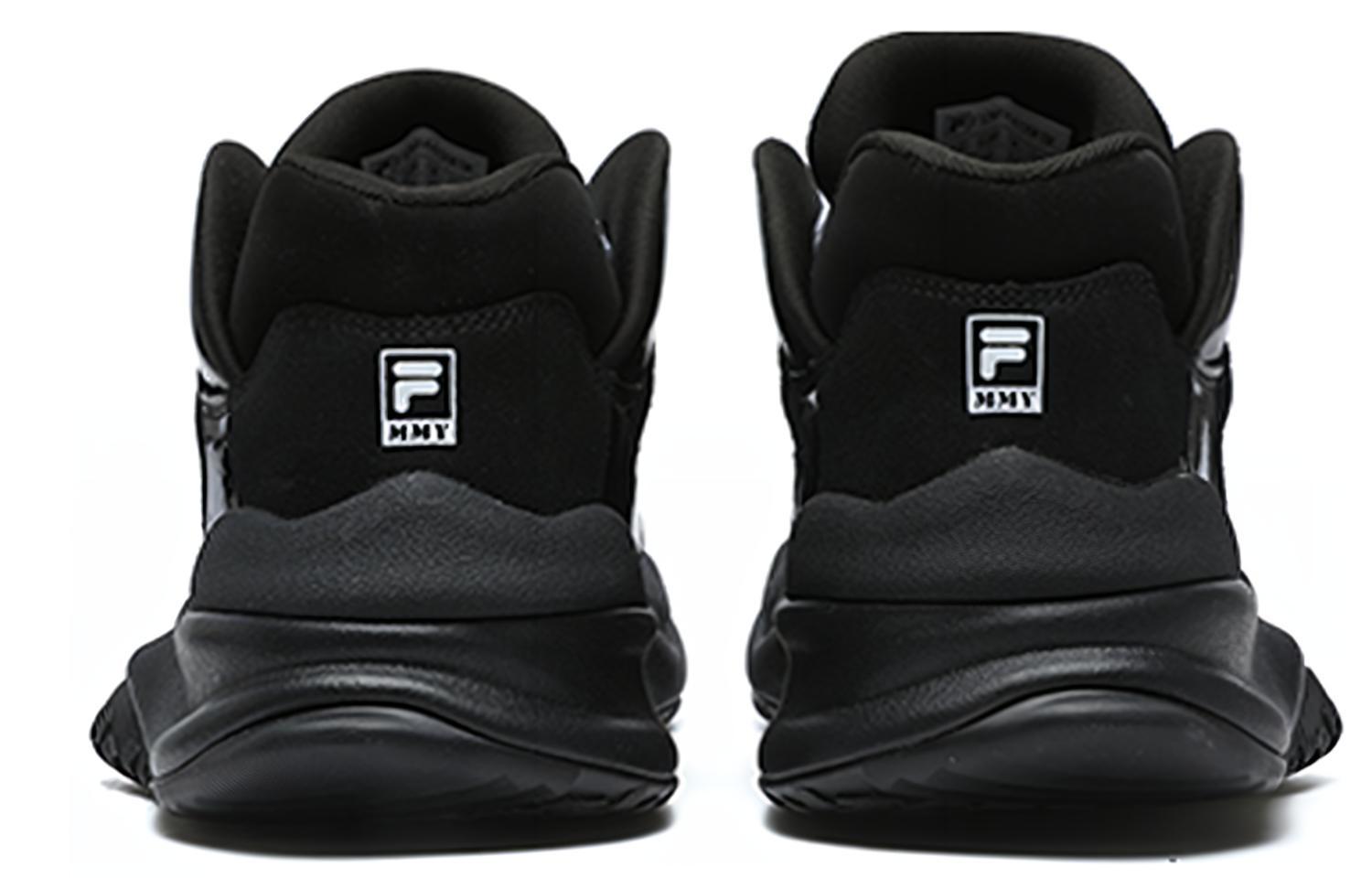 Shop FILA 爸爸鞋 低帮 x 三原康裕 F12M144139FBK