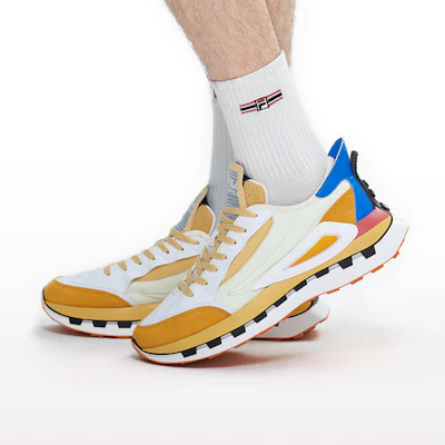 FILA KMシューズ 白黄青 (FILA KM shu-zu shiro ki ao) F12M233113FCW 2