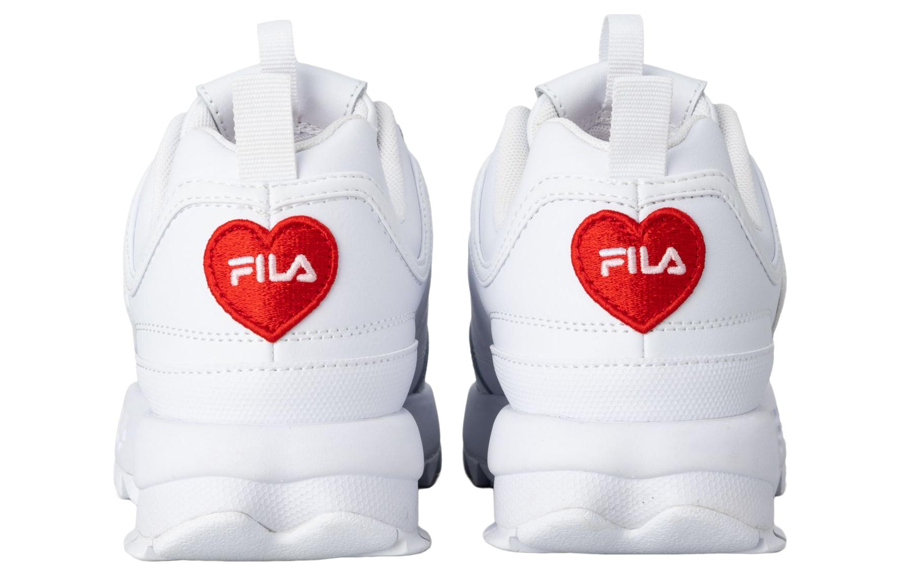 Lookbook FILA Disruptor 2 'Keselesaan Trendy Putih' 505108542-000