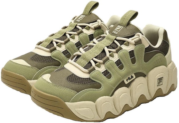 휠라 크루아상 청키 스니커즈 '그린 베이지' F12M342103FOA Lookbook 휠라 크루아상 청키 스니커즈 '그린 베이지' F12M342103FOA
