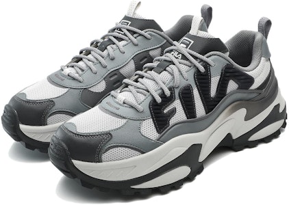 FILA Disruptor Low 'Kelabu Antartik' F12M331109FCD Order FILA Disruptor Low 'Kelabu Antartik' F12M331109FCD