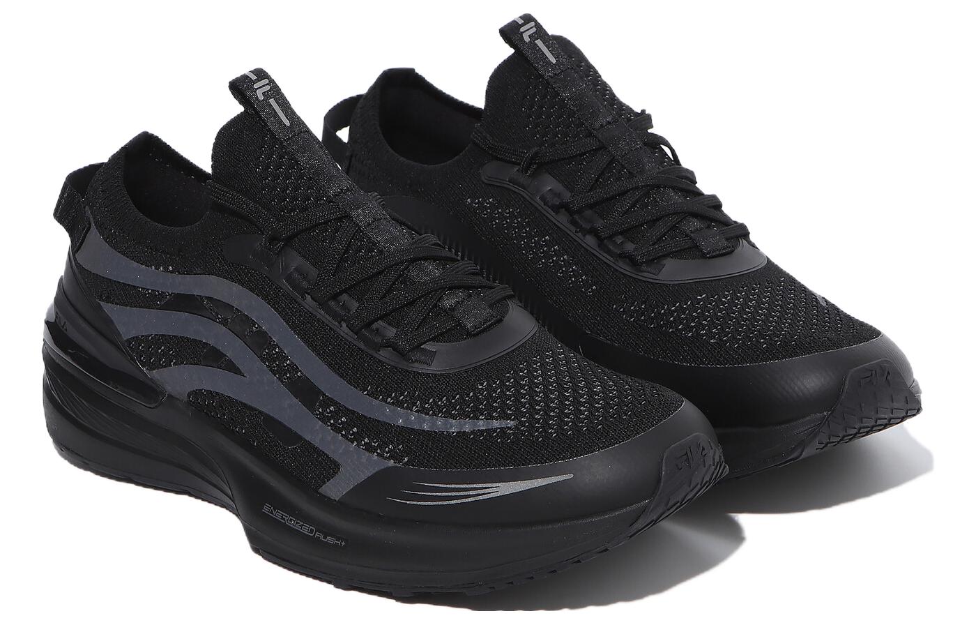 Lookbook FILA Disruptor Rendah 'Hitam' 1RM02702F_001