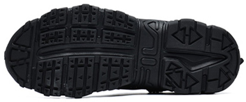 FILA ローカット ランニングシューズ (黒/白) F12M134108FBG Shop FILA ローカット ランニングシューズ (黒/白) F12M134108FBG
