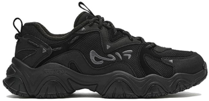 FILA Disruptor Low 'Hitam Penting' F12M342133FBK Order FILA Disruptor Low 'Hitam Penting' F12M342133FBK