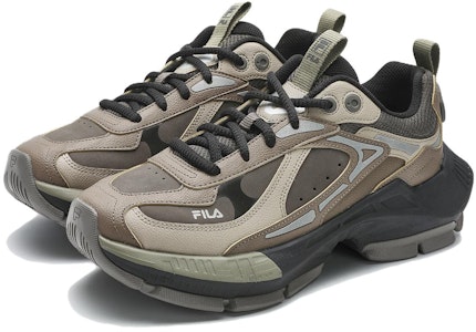 FILA Disruptor Low 'Coklat Falcon/Kelabu Gunung' F12M411103FFA Order FILA Disruptor Low 'Coklat Falcon/Kelabu Gunung' F12M411103FFA