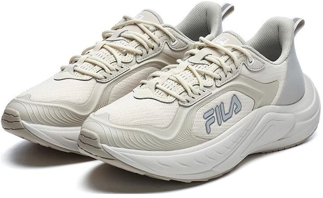 FILA斐樂 Wolf 減震防滑耐磨 低筒 跑步鞋 女款 狼灰 Lookbook FILA斐樂 Wolf 減震防滑耐磨 低筒 跑步鞋 女款 狼灰