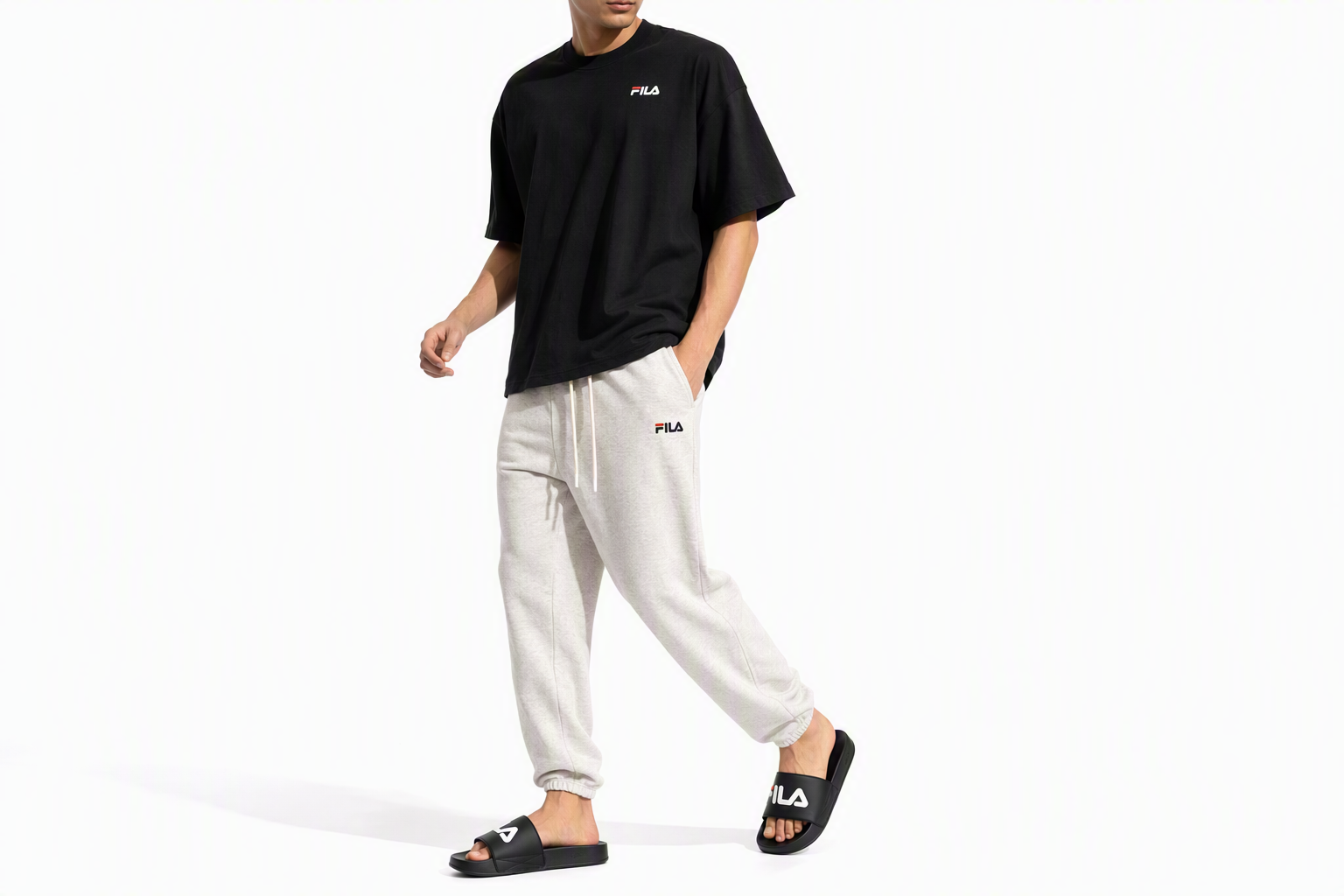 Order FILA斐樂 運動拖鞋 黑