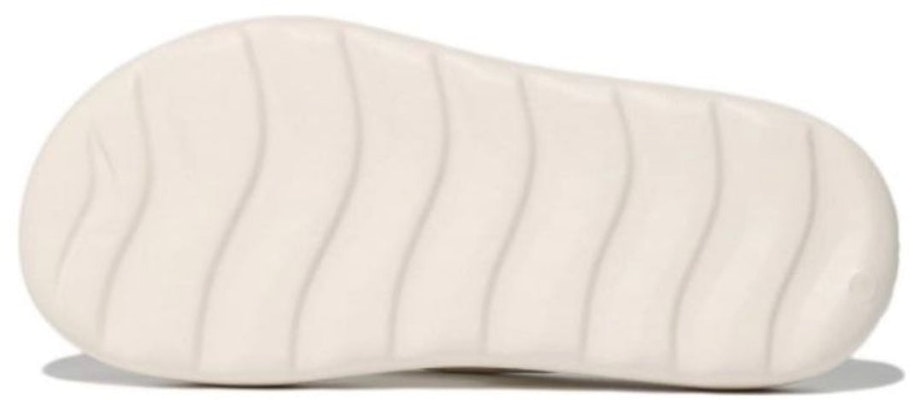 휠라 드리프터 튜브 송 슬리퍼 (화이트) 1SM01985F_925 Lookbook 휠라 드리프터 튜브 송 슬리퍼 (화이트) 1SM01985F_925