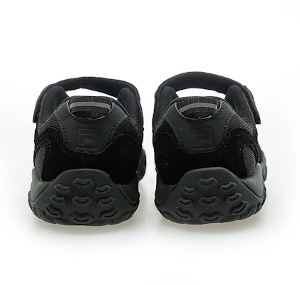 FILA ECHAPPE VC V2 LX 休闲运动鞋 1XM02368H-001 Lookbook FILA ECHAPPE VC V2 LX 休闲运动鞋 1XM02368H-001