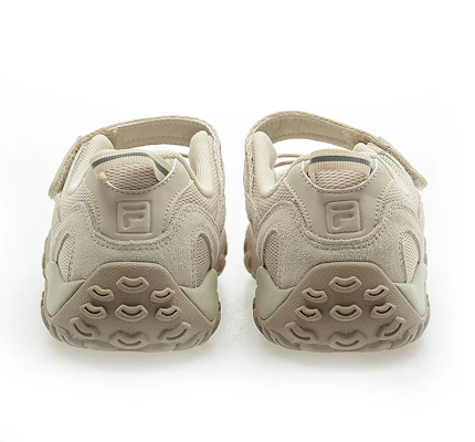 FILA ECHAPPE VC v2 LX Kasut Sneaker FS261SD01X001-925 Lookbook FILA ECHAPPE VC v2 LX Kasut Sneaker FS261SD01X001-925