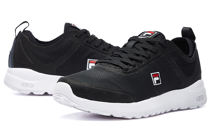 Shop FILA Energy Runner Low Top 'Hitam' A12W012202FBK