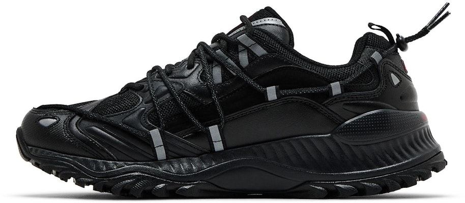 FILA斐樂 防滑耐磨 低筒 跑步鞋 男款 黑 Lookbook FILA斐樂 防滑耐磨 低筒 跑步鞋 男款 黑