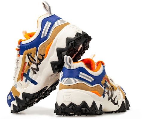 Fila Fusion 斐乐潮牌 Fellow 欧客漫 復古跑鞋 黃白藍 Shop Fila Fusion 斐乐潮牌 Fellow 欧客漫 復古跑鞋 黃白藍