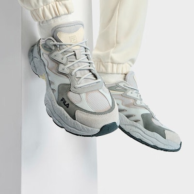 FILA斐樂 Fern 蕨草鞋 防滑耐磨 低筒 爸爸鞋 男款 南極灰 Purchase FILA斐樂 Fern 蕨草鞋 防滑耐磨 低筒 爸爸鞋 男款 南極灰