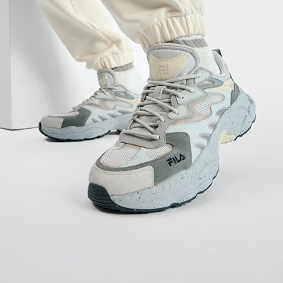 FILA斐樂 Fern 蕨草鞋 防滑耐磨 低筒 爸爸鞋 男款 南極灰 Sizing FILA斐樂 Fern 蕨草鞋 防滑耐磨 低筒 爸爸鞋 男款 南極灰