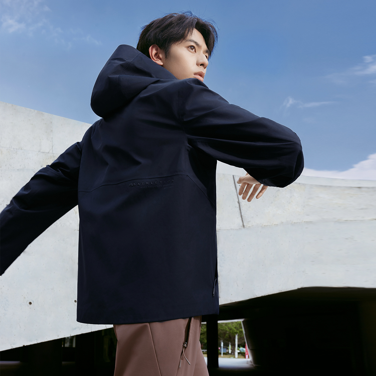 Sizing FILA 健身防風戶外3合1冬季兩件式外套 - 傳奇藍 A11M341701FNV