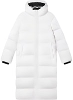 FILA Fitness Waterproof Windproof Down Jacket - Standard White. A51M441901F-WT FILA Fitness Waterproof Windproof Down Jacket - Standard White. A51M441901F-WT