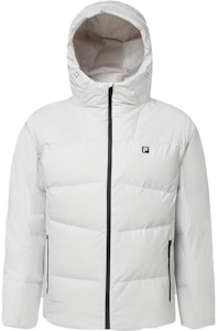 휠라 FW23 라이트 블루 그레이 겨울 후드 패딩 재킷 A11M341904FGY Lookbook 휠라 FW23 라이트 블루 그레이 겨울 후드 패딩 재킷 A11M341904FGY