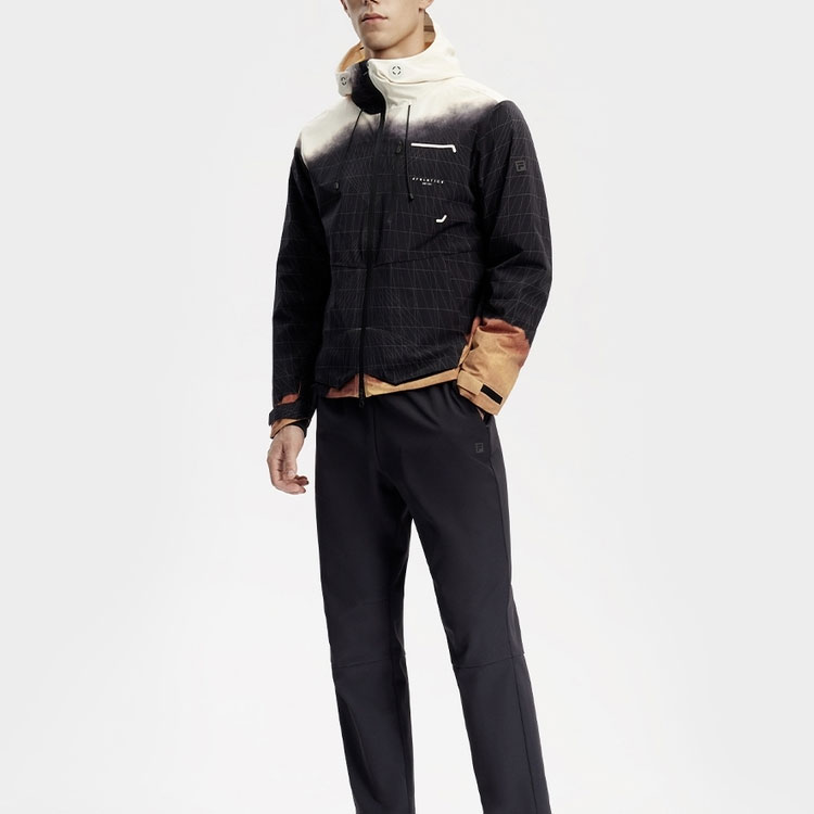 Lookbook FILA 漸層拉鏈連帽外套 全版印花運動服。 A11M411709F-ZA