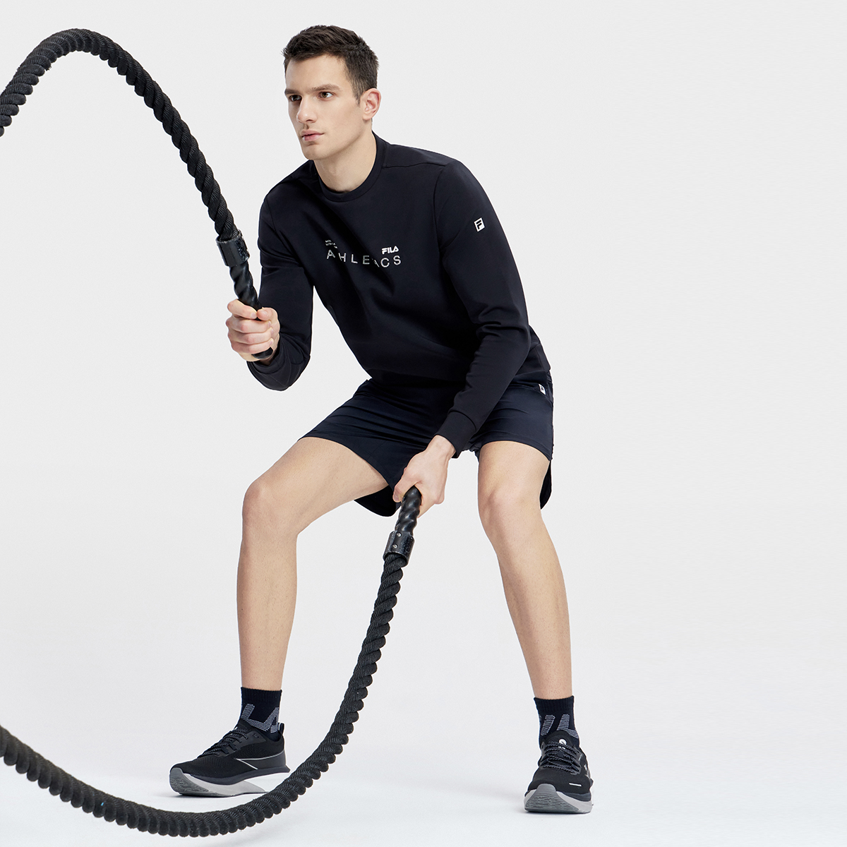 Sizing FILA 健身圓領運動休閒針織上衣 A11M331204F-BK