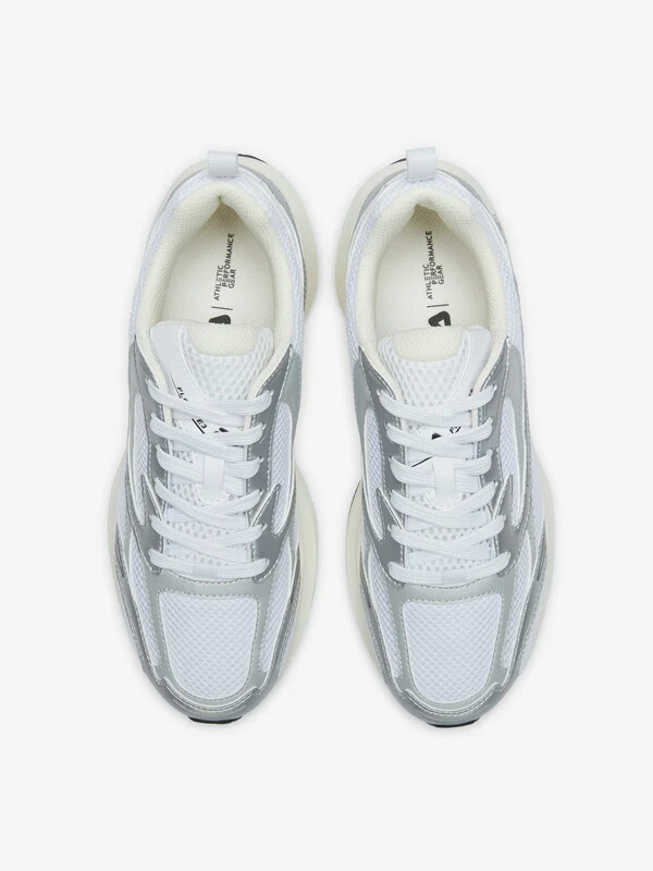 Shop Fila Float E3 2.0 MS 綠色/綠色/白色 11001RM02822H320