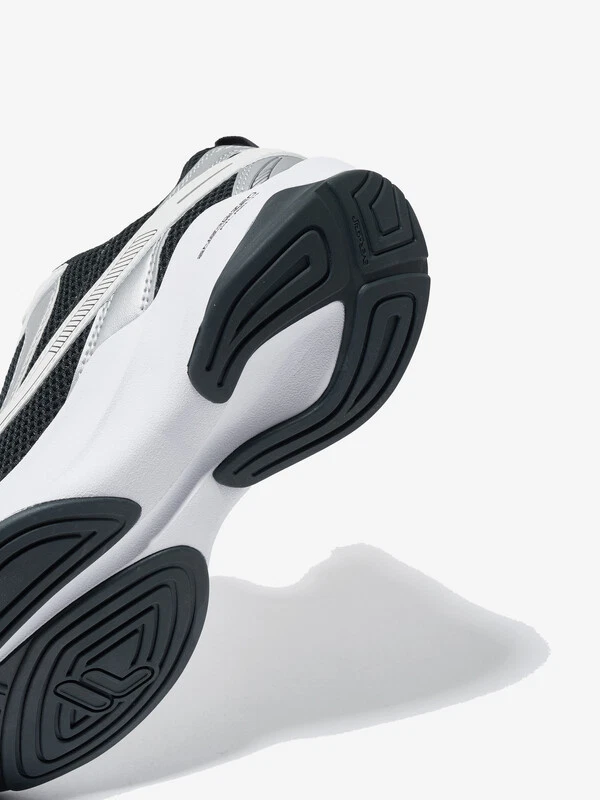 Cheap FILA フロート E3 2.0 MS スニーカー ブラック/ブラック/シルバー 11001RM02822H010