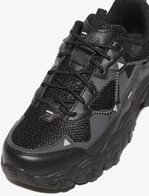 Fila Fluid V2 黑色/黑色/黑色 11001JM02570H001 Sizing Fila Fluid V2 黑色/黑色/黑色 11001JM02570H001