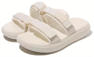 휠라 퐁 샌들 베이지 (한국판) 1SM01935E_920 Lookbook 휠라 퐁 샌들 베이지 (한국판) 1SM01935E_920