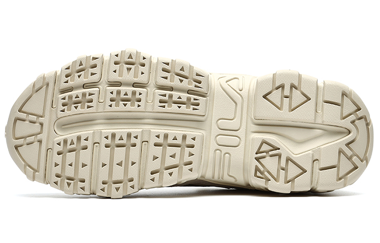 Shop 斐乐Fusion '米色厚底猫爪' T12W135207FAB