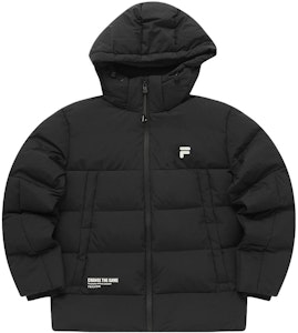 FILA FUSION Jaket Puffer Hitam Hoodie dengan Desain Resleting Huruf Z. T11M341903A-BK Order FILA FUSION Jaket Puffer Hitam Hoodie dengan Desain Resleting Huruf Z. T11M341903A-BK