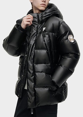 FILA FUSION 黑色字母拉鍊連帽中長款羽絨外套 T11M345908F-BK Details for FILA FUSION 黑色字母拉鍊連帽中長款羽絨外套 T11M345908F-BK