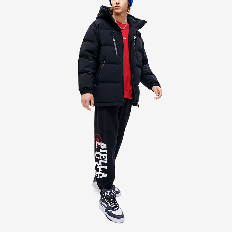 FILA FUSION  Black Logo Patch Fashion Warm Down Jacket. T11M245911FBK 圖 4