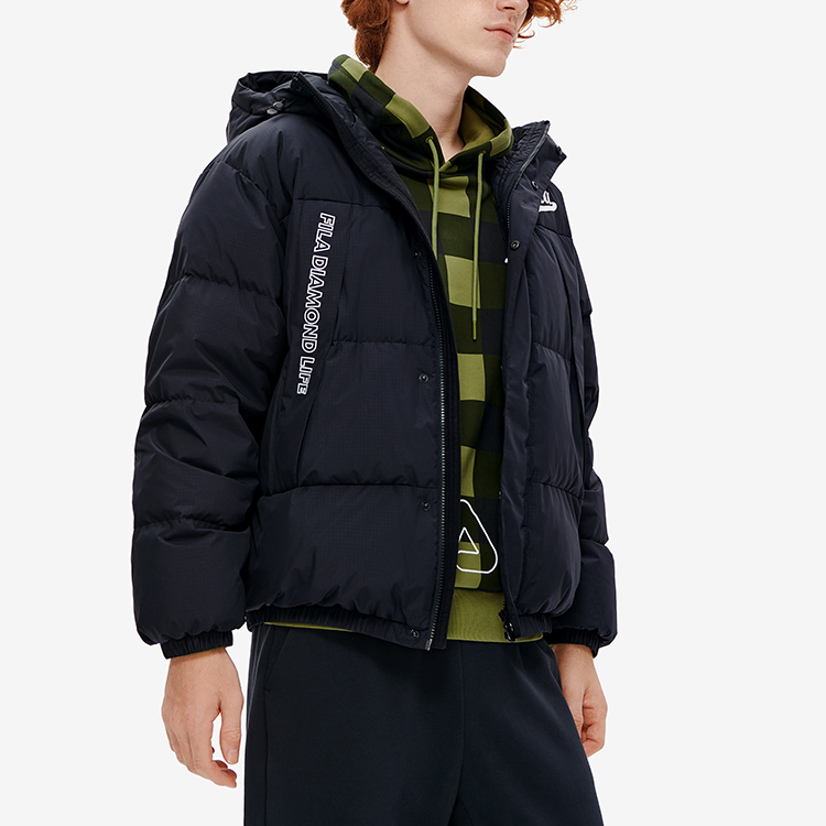 Sizing FILA Fusion  Black Logo Stylish Windproof Warm Down Jacket. T11M242909F-BK