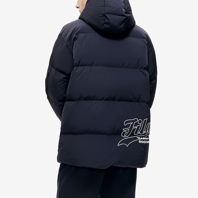 Sizing FILA Fusion  Black Long Down Jacket with Letter Print and Hooded Design. T11M242910F-BK