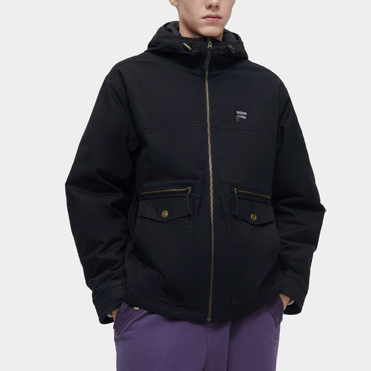 Lookbook FILA Fusion Jaket Hoodie Katun Hitam Retro Workwear. T11M413904F-BK