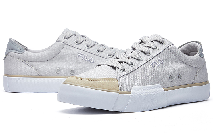 Lookbook 휠라 퓨전 블록 그레이 캔버스 로우 (59 characters) T12M024402FLG