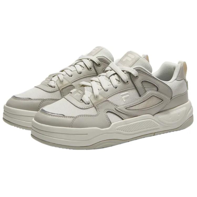 Lookbook FILA FUSION 快適万能ローカットグレー (FILA FUSION Kaiteki Bannō Rōkatto Gurē) T12M422304FVM