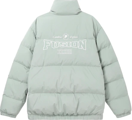 FILA FUSION Chaqueta Gris Puffer con Cremallera, Cortaviento y Mangas Largas. T11M345905F-GY Lookbook FILA FUSION Chaqueta Gris Puffer con Cremallera, Cortaviento y Mangas Largas. T11M345905F-GY