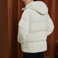 Shop FILA Fusion 字母拉鍊帽羽絨外套 淡霧灰色. T11M341903A-GY