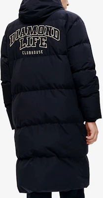 FILA Fusion Chaqueta Larga Negra con Logo - Elegante y Cálida. T11M242906F-BK Details for FILA Fusion Chaqueta Larga Negra con Logo - Elegante y Cálida. T11M242906F-BK