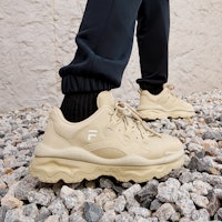 FILA FUSION QD96 Sneakers 'Khaki Beige Cerah' T12M241201FSO Sizing FILA FUSION QD96 Sneakers 'Khaki Beige Cerah' T12M241201FSO
