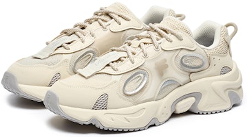 FILA FUSION ラクーンスニーカー ベージュ/シルバー T12M231121FAS Order FILA FUSION ラクーンスニーカー ベージュ/シルバー T12M231121FAS