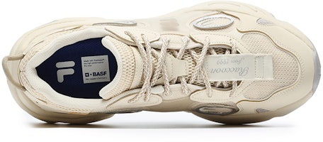 FILA FUSION ラクーンスニーカー ベージュ/シルバー T12M231121FAS Lookbook FILA FUSION ラクーンスニーカー ベージュ/シルバー T12M231121FAS