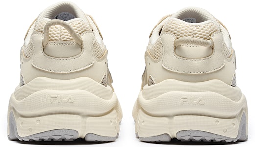 FILA FUSION斐樂潮牌 潮流 低幫 老爹鞋 男款 米銀 Shop FILA FUSION斐樂潮牌 潮流 低幫 老爹鞋 男款 米銀