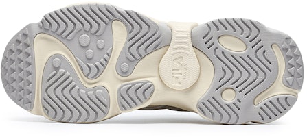 FILA FUSION ラクーンスニーカー ベージュ/シルバー T12M231121FAS Purchase FILA FUSION ラクーンスニーカー ベージュ/シルバー T12M231121FAS