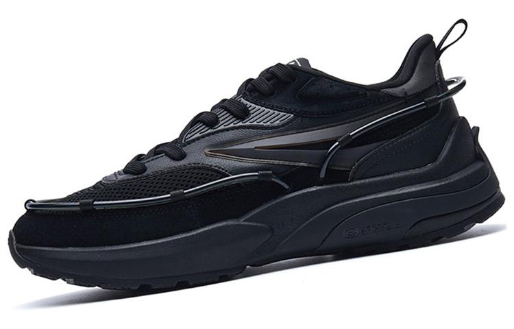 Lookbook FILA FUSION“三重黑” T12M135210FBK