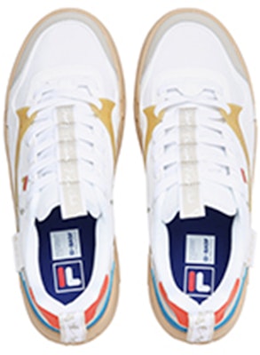 Sepatu Skate FILA FUSION Bank 'White Gum' Putih Coklat Karet T12M228213FWP Lookbook Sepatu Skate FILA FUSION Bank 'White Gum' Putih Coklat Karet T12M228213FWP