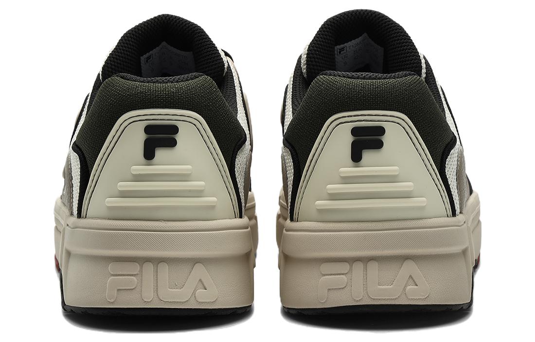 Shop FILA FUSION斐乐潮牌 Bank 舒適 防滑輕便 高幫 板鞋 男款 白色