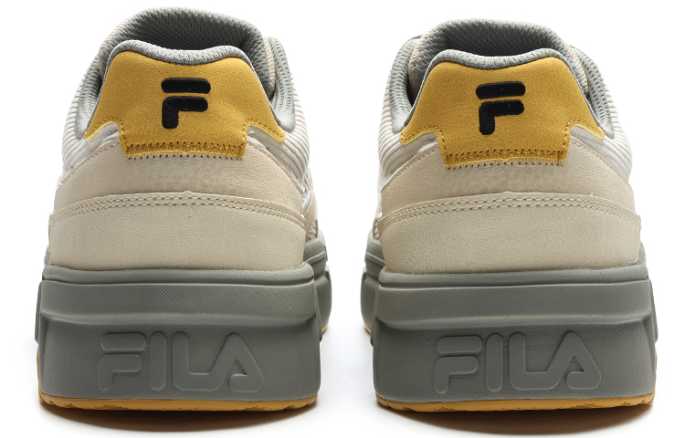 Shop Chaussures de Skate FILA FUSION Bank ''Beige Gris'' T12M242205FAO