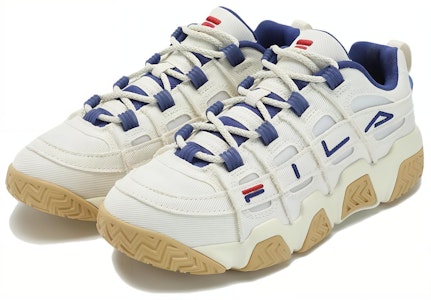 FILA FUSION Barricade Sneakers 'Putih Biru' T12M333201FAS Lookbook FILA FUSION Barricade Sneakers 'Putih Biru' T12M333201FAS